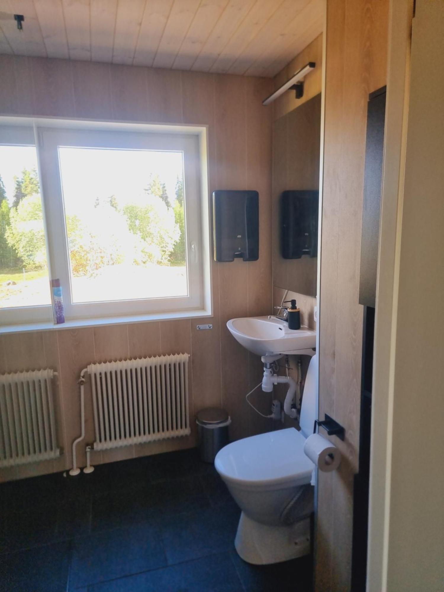 Elch Zimmer Wilderness Life Arvidsjaur Buitenkant foto
