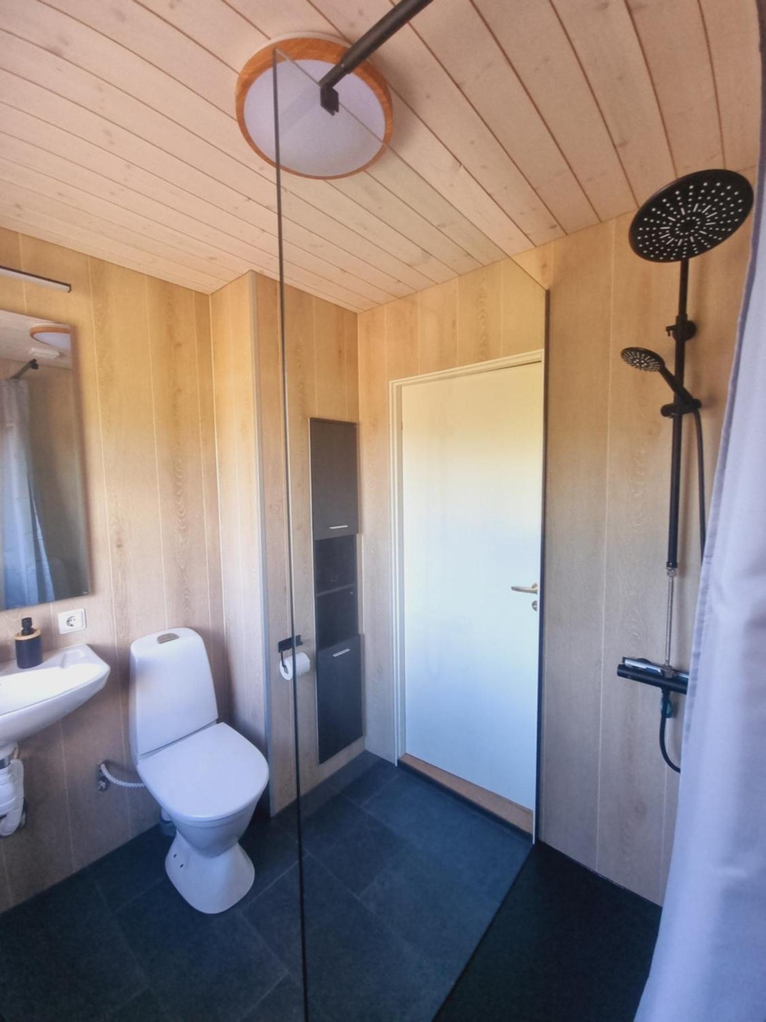 Elch Zimmer Wilderness Life Arvidsjaur Buitenkant foto